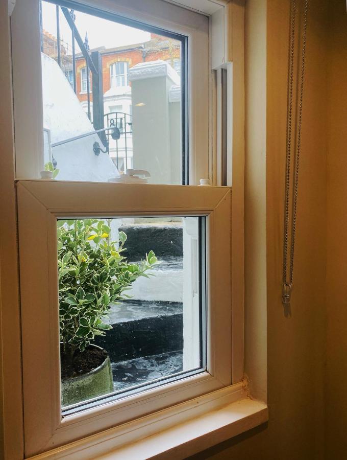 St Leonards-on-Sea Cosy Central Hideaway מראה חיצוני תמונה